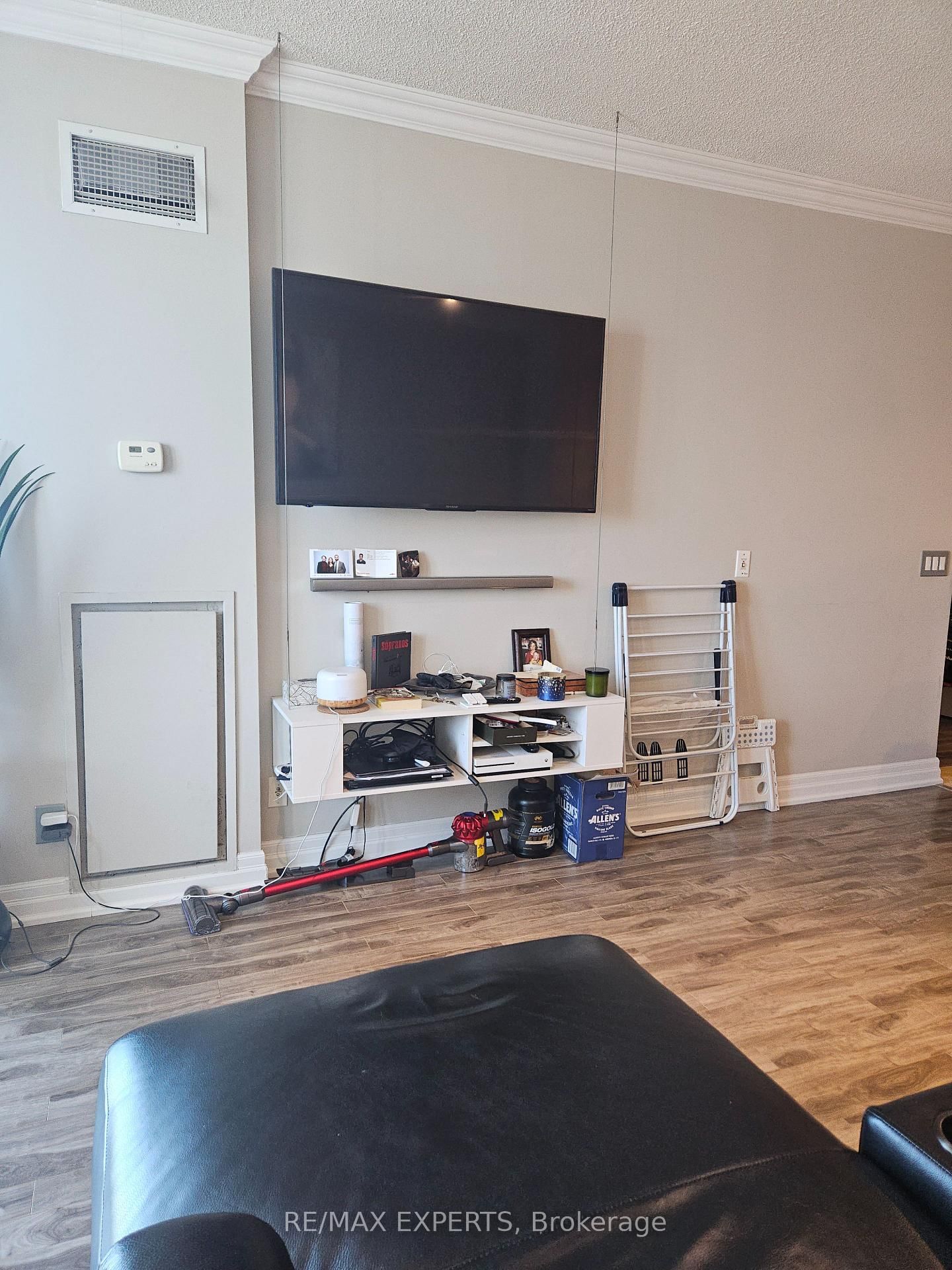 2083 Lakeshore Boulevard W • #1509 • Toronto, ON photo 6