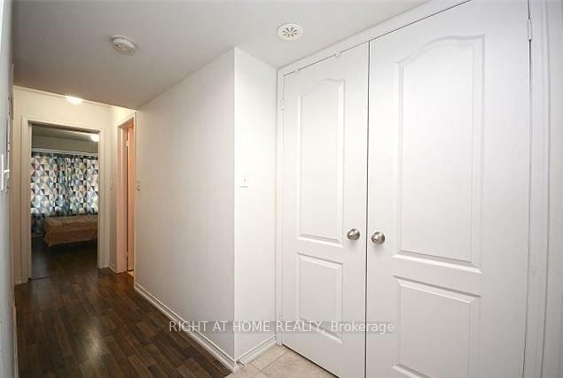 2480 POST Road • #24 • Oakville, ON photo 14