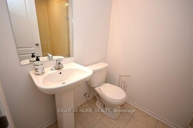 2480 POST Road • #24 • Oakville, ON photo 17