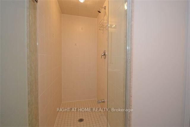 2480 POST Road • #24 • Oakville, ON photo 18