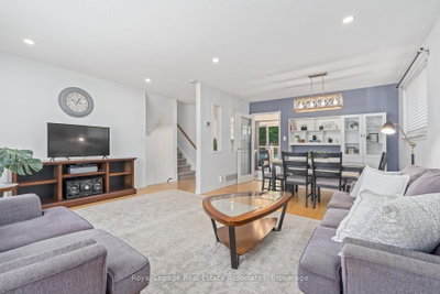 26 Marilyn Crescent • Halton Hills, ON photo 8