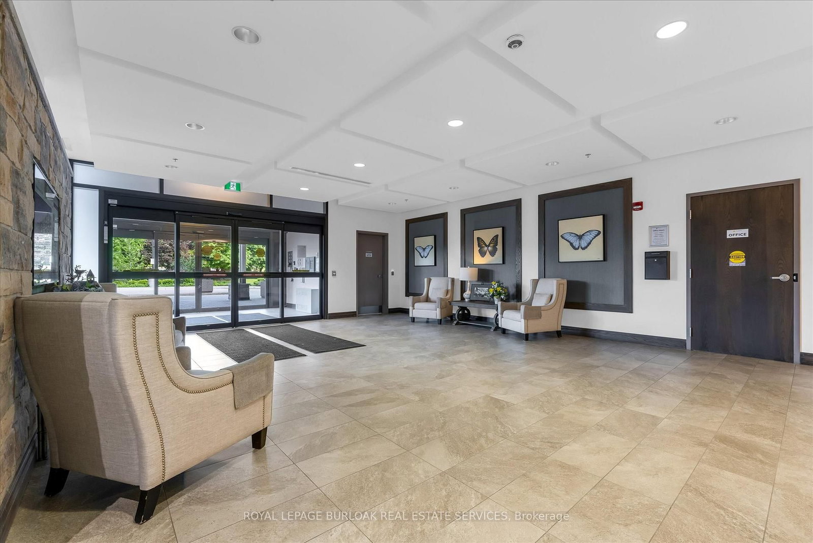 3290 New Street • #113 • Burlington, ON photo 32