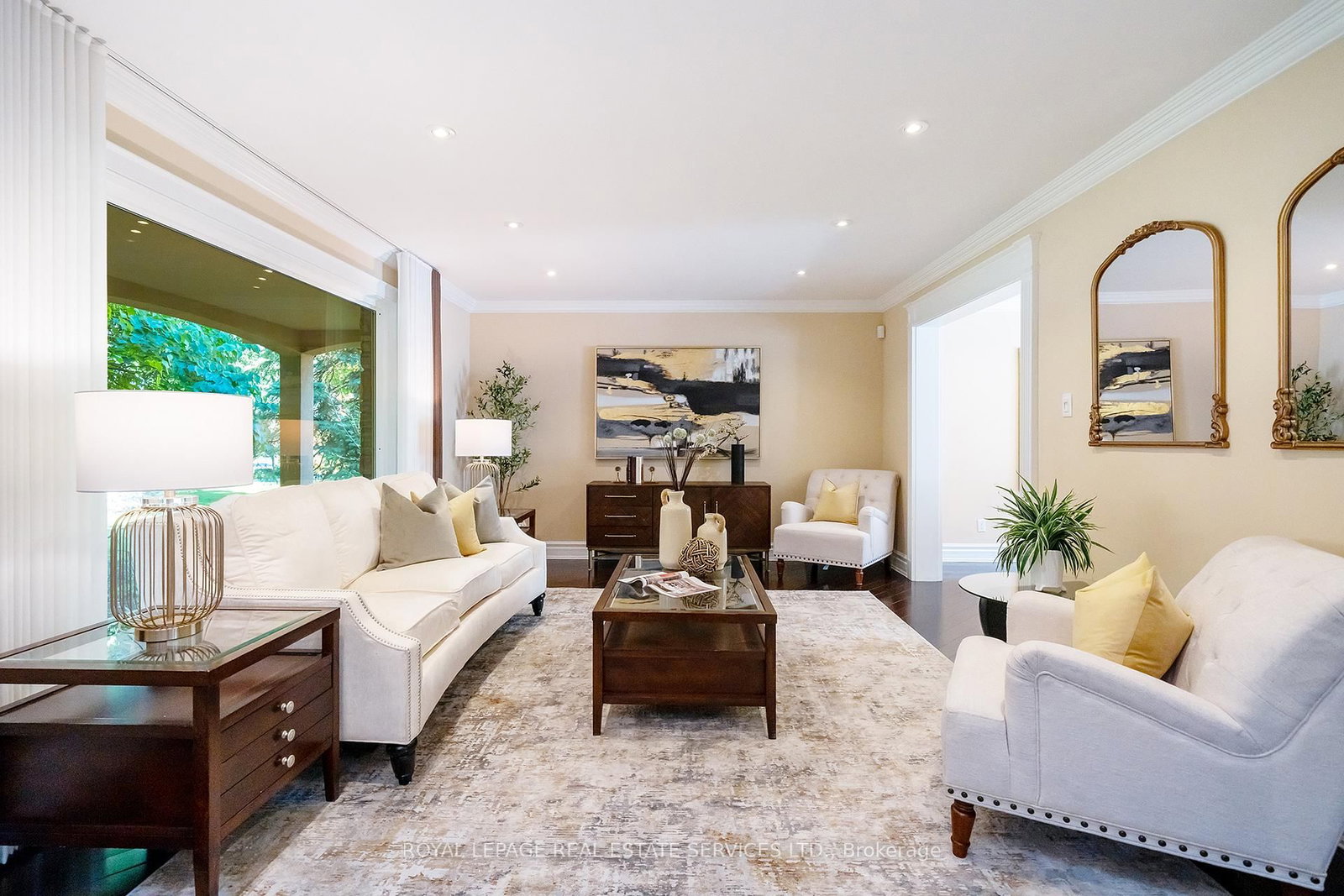 3278 Credit Heights Drive • Mississauga, ON photo 4