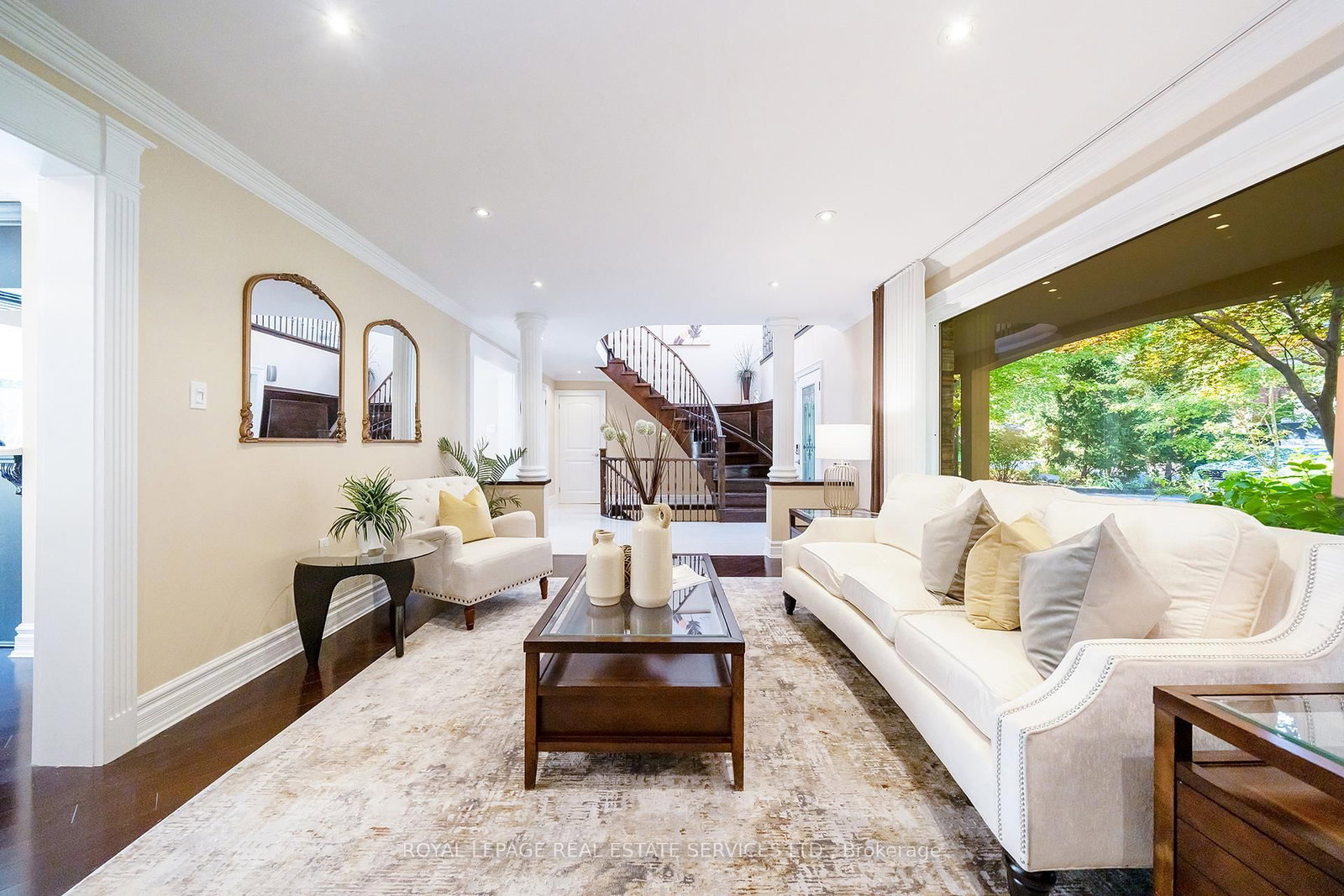 3278 Credit Heights Drive • Mississauga, ON photo 5