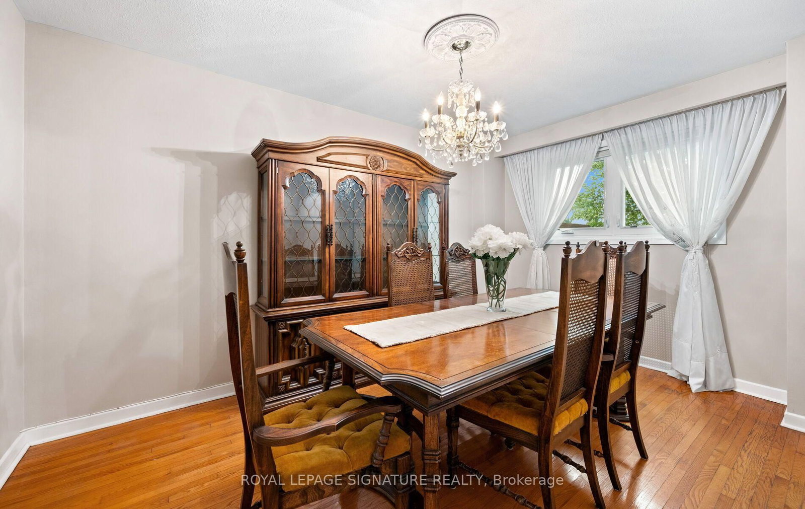 1142 Alexandra Avenue • Mississauga, ON photo 10