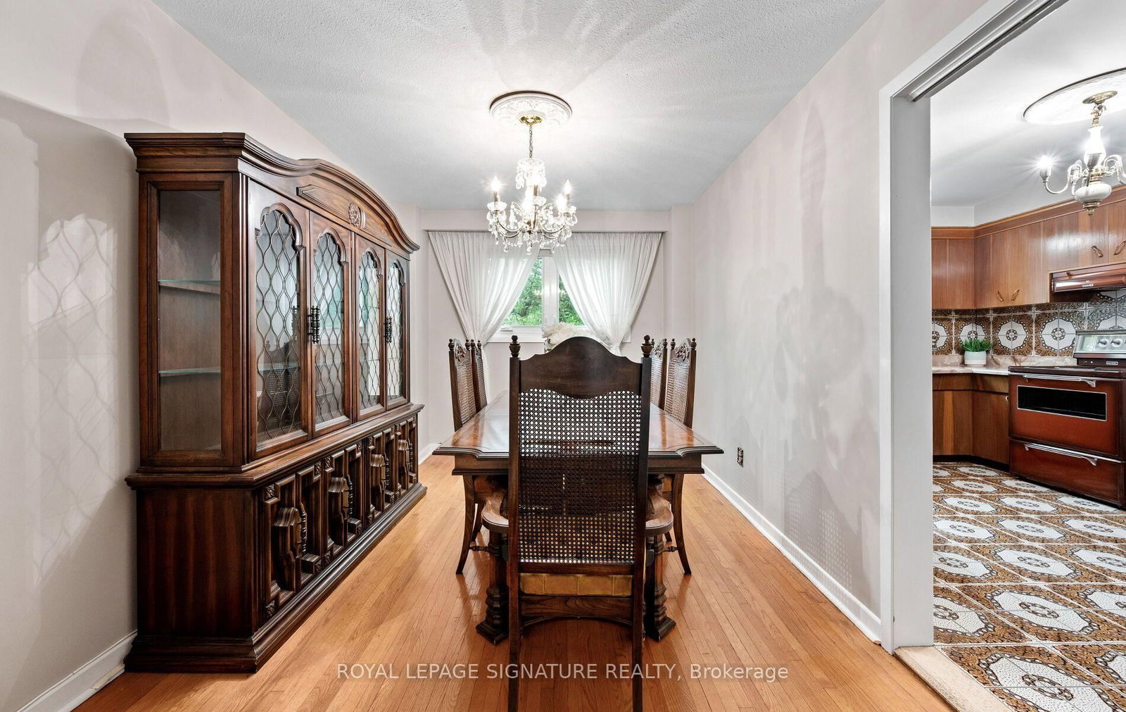 1142 Alexandra Avenue • Mississauga, ON photo 8
