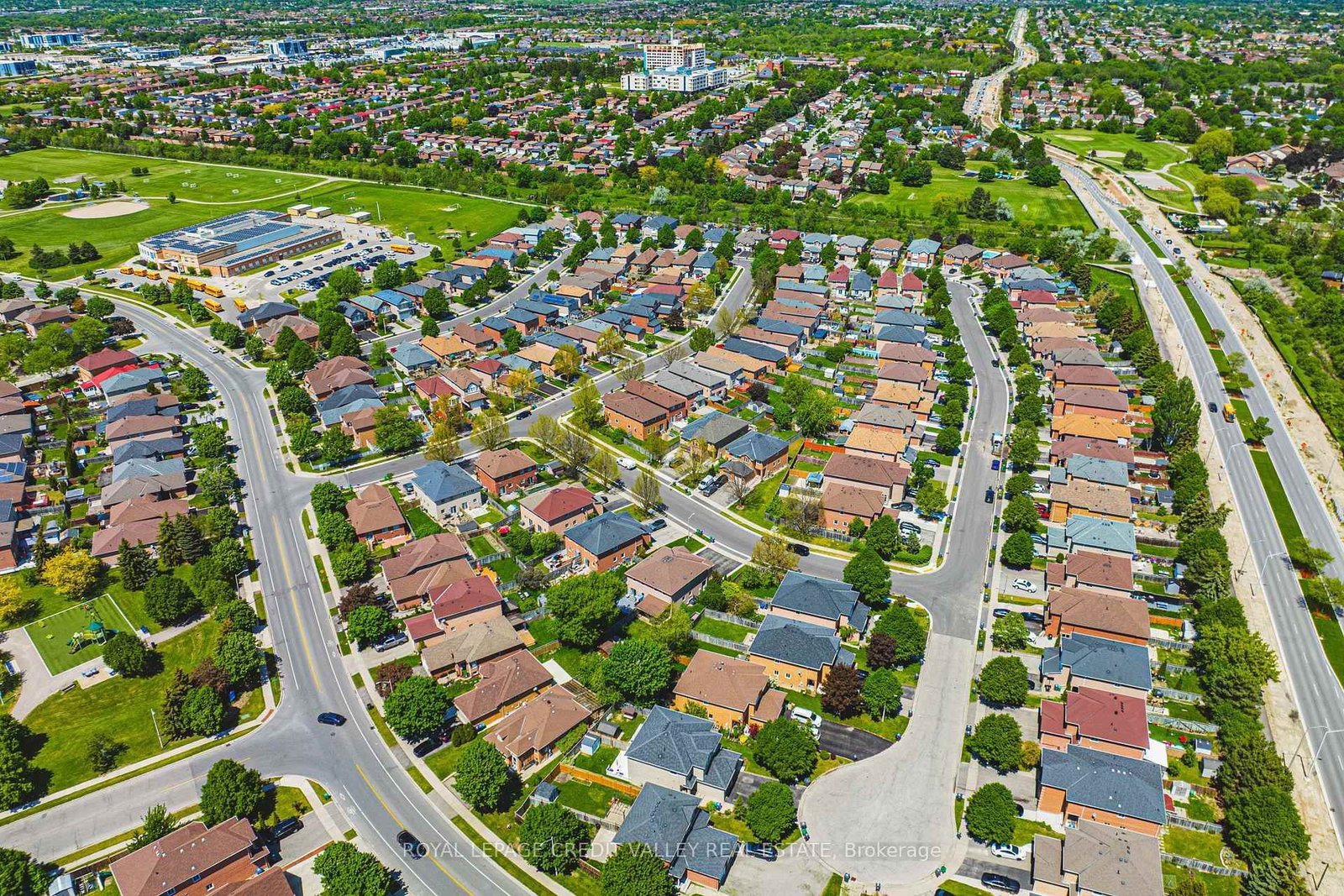 155 Saddletree Trail • Brampton, ON photo 29