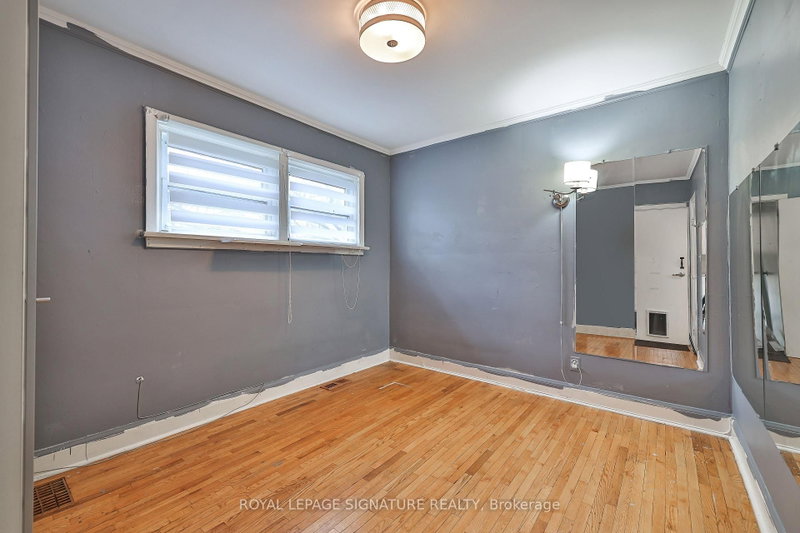 178 Angelene Mississauga,ON L5G 1X2 — Photo 5