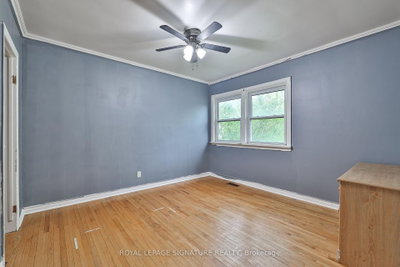 178 Angelene Mississauga,ON L5G 1X2 — Photo 9