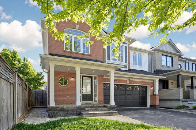 1026 Holdsworth Crescent