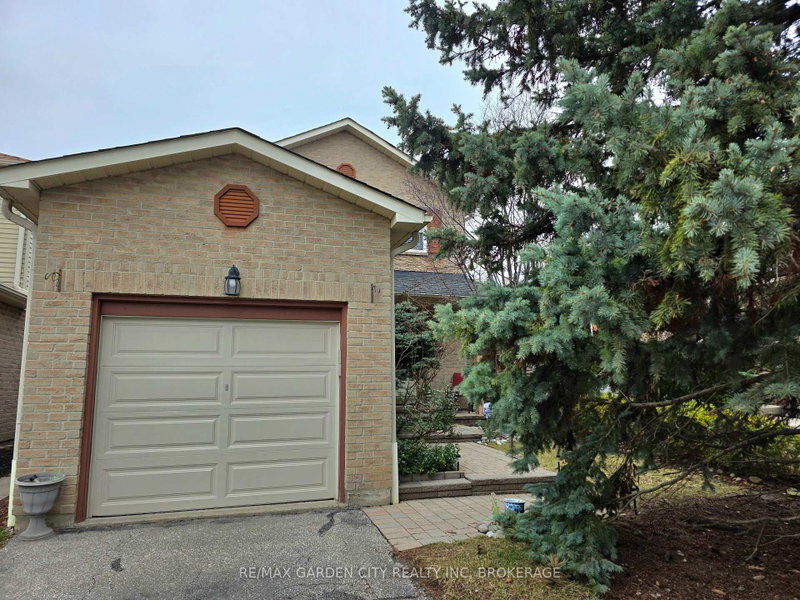 3169 Bartholomew Crescent