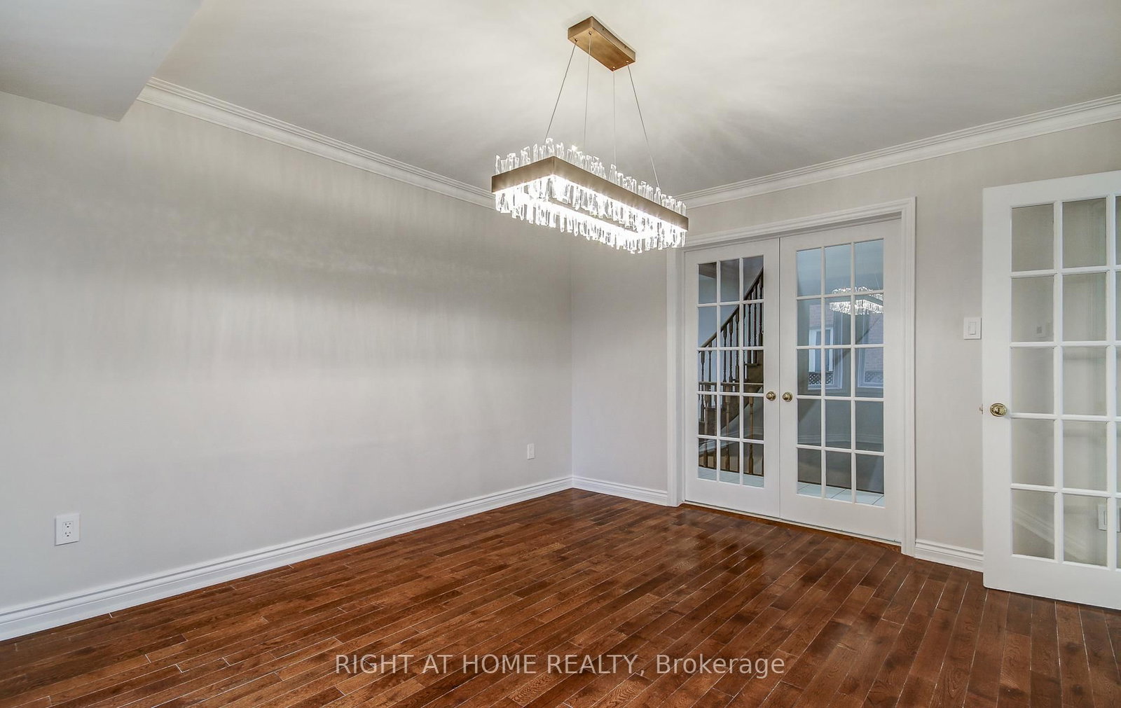 560 Chagall Court • Mississauga, ON photo 10