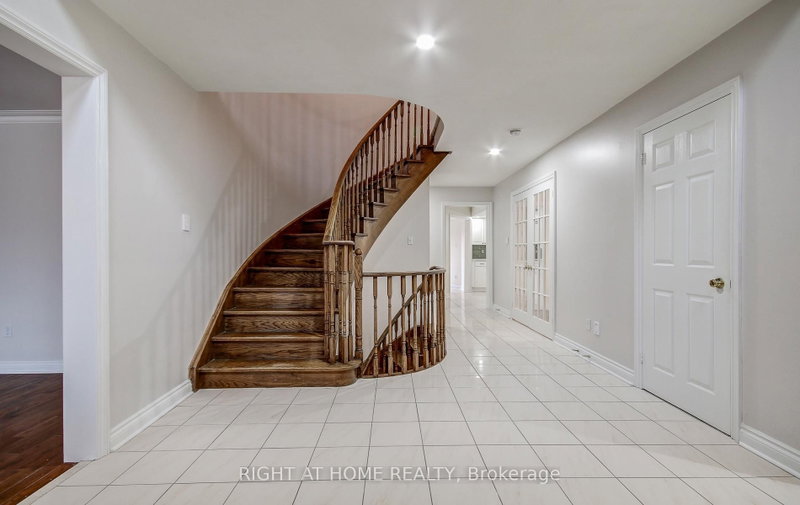 560 Chagall Court