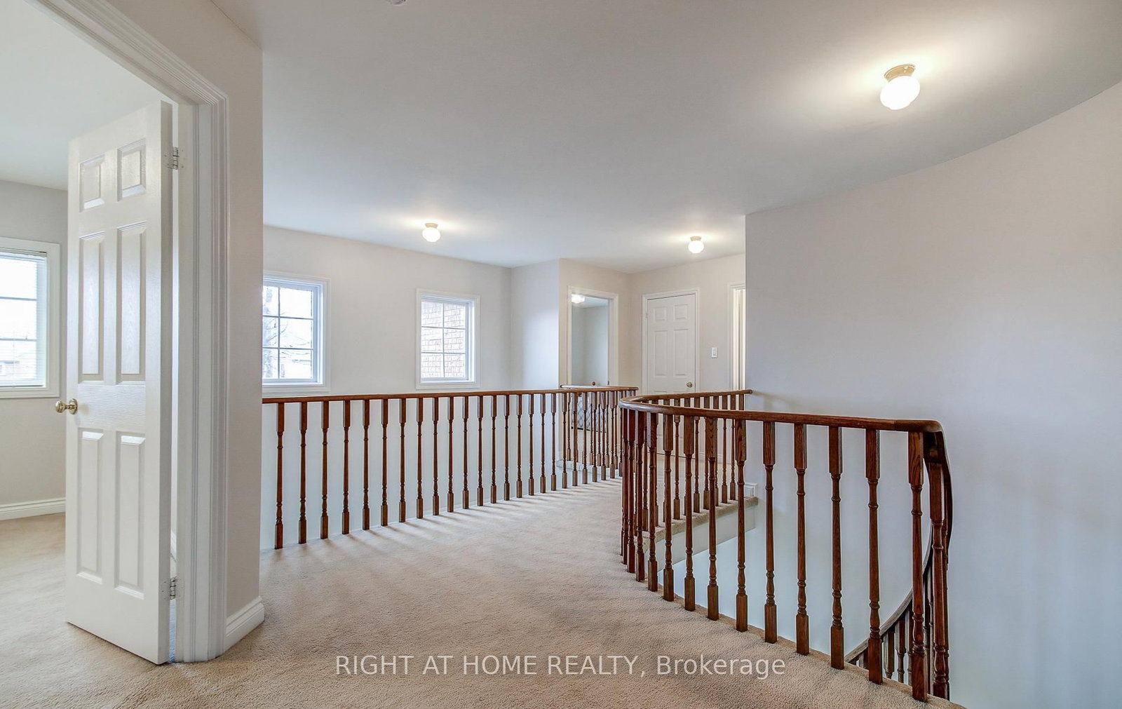 560 Chagall Court • Mississauga, ON photo 33