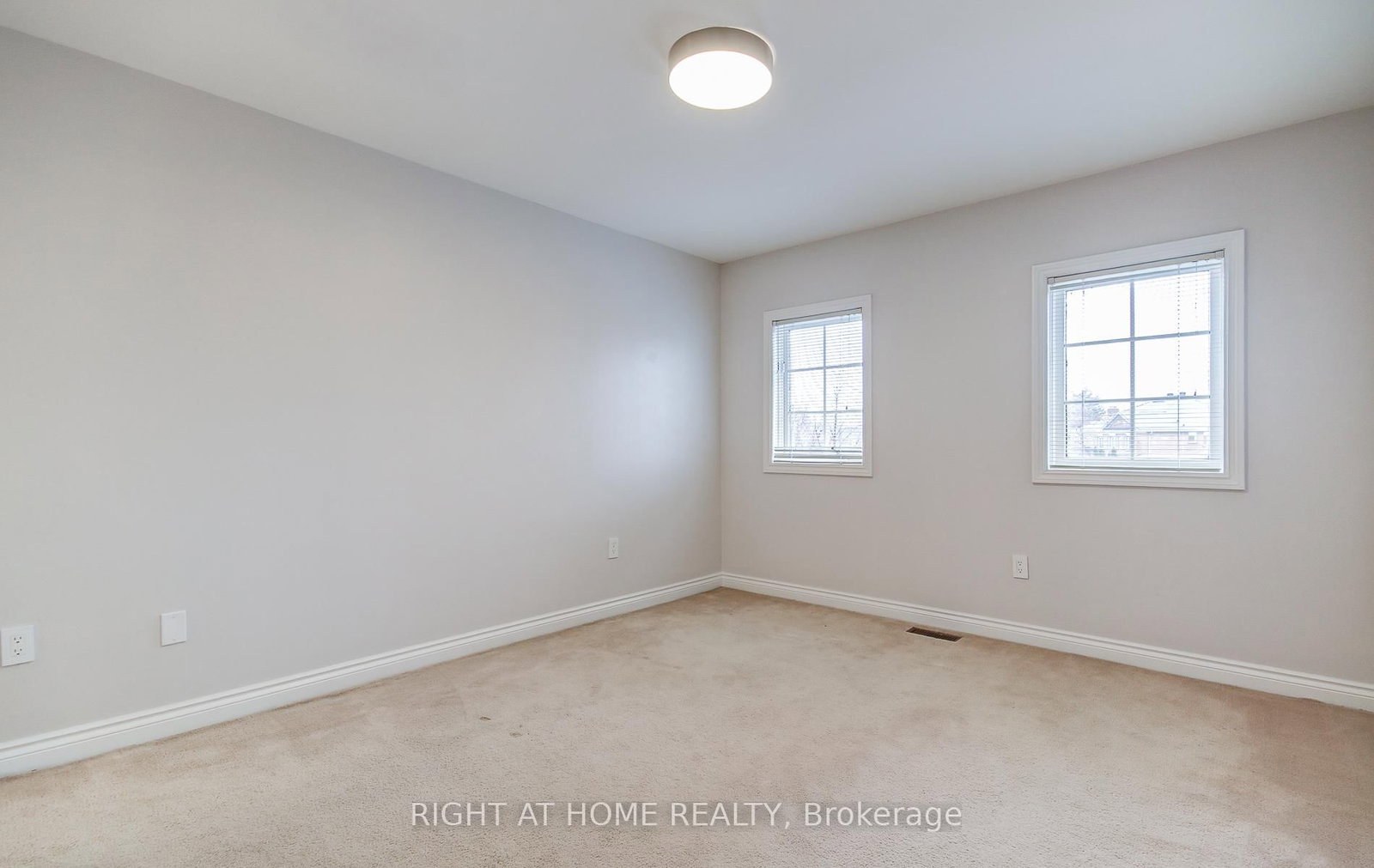 560 Chagall Court • Mississauga, ON photo 34