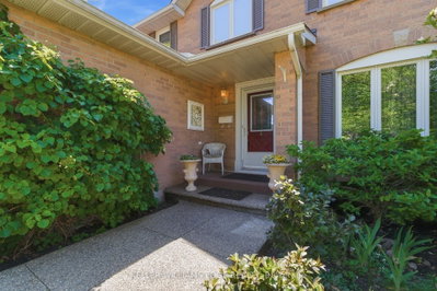 2078 Hunters Wood Drive — photo 3