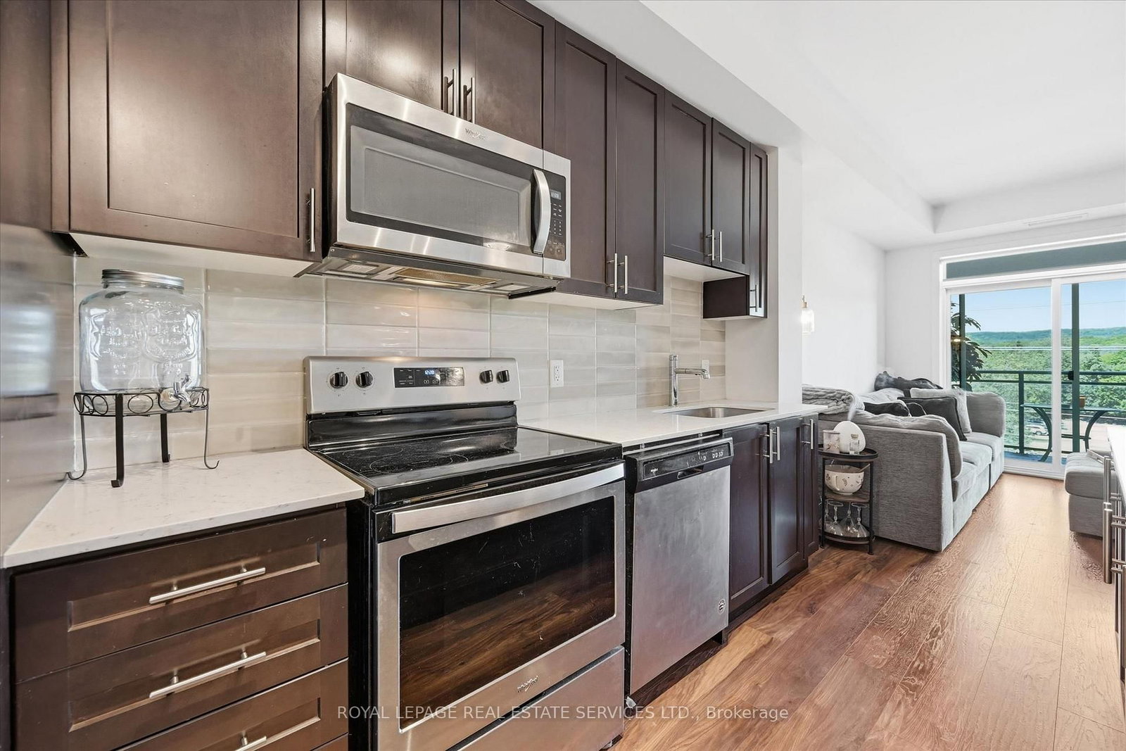 340 Plains Road E, Unit 504 - Photo 17