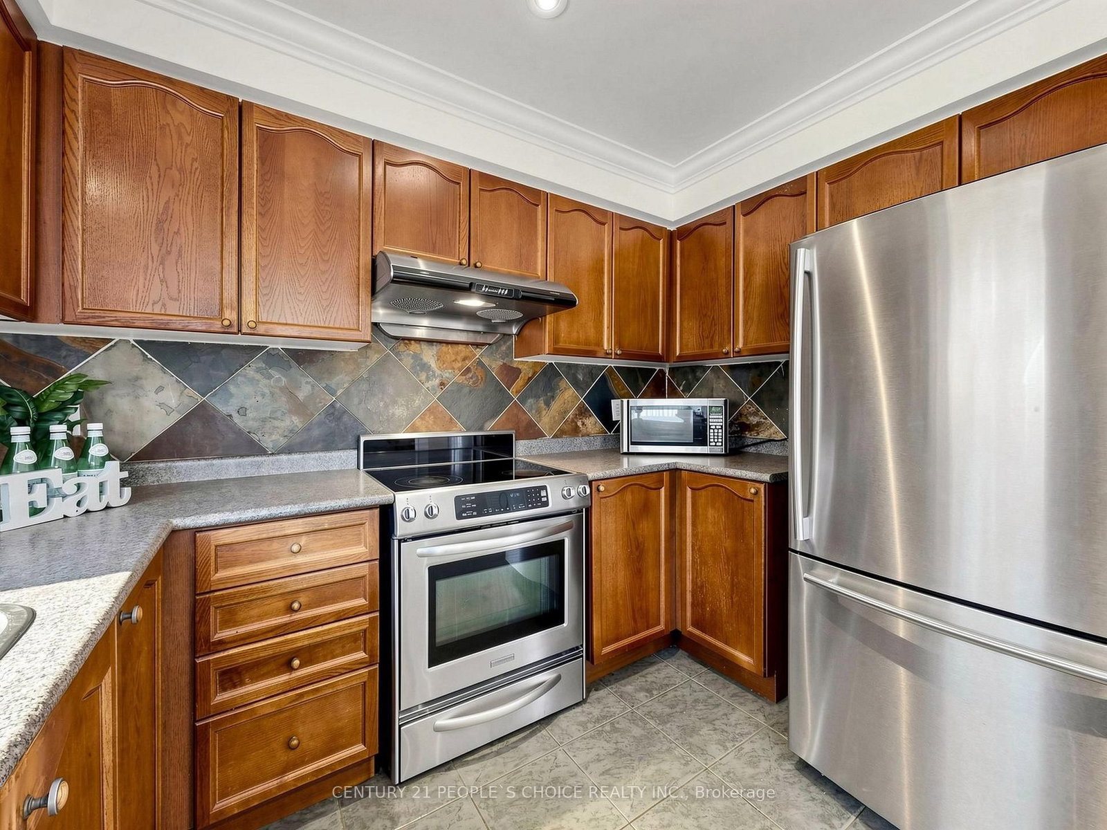 5615 Whitehorn Avenue • Mississauga, ON photo 12
