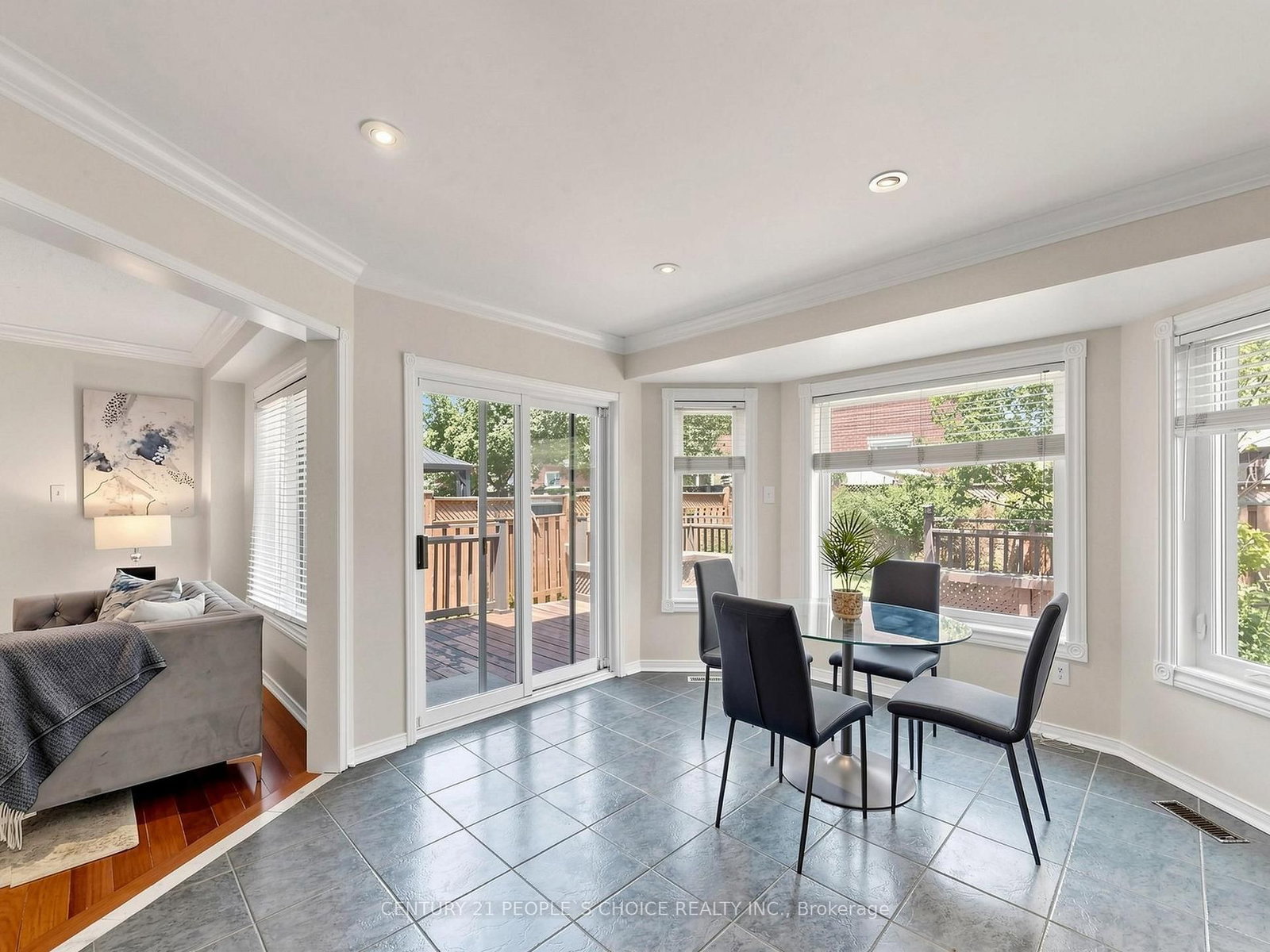 5615 Whitehorn Avenue • Mississauga, ON photo 15