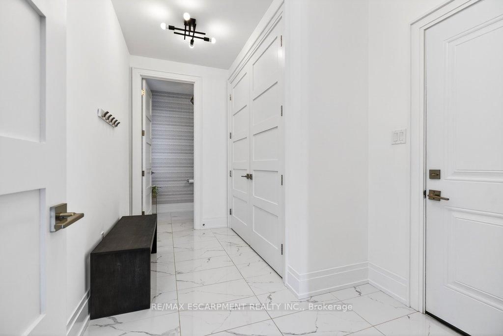 2134 New Street • #6 • Burlington, ON photo 18