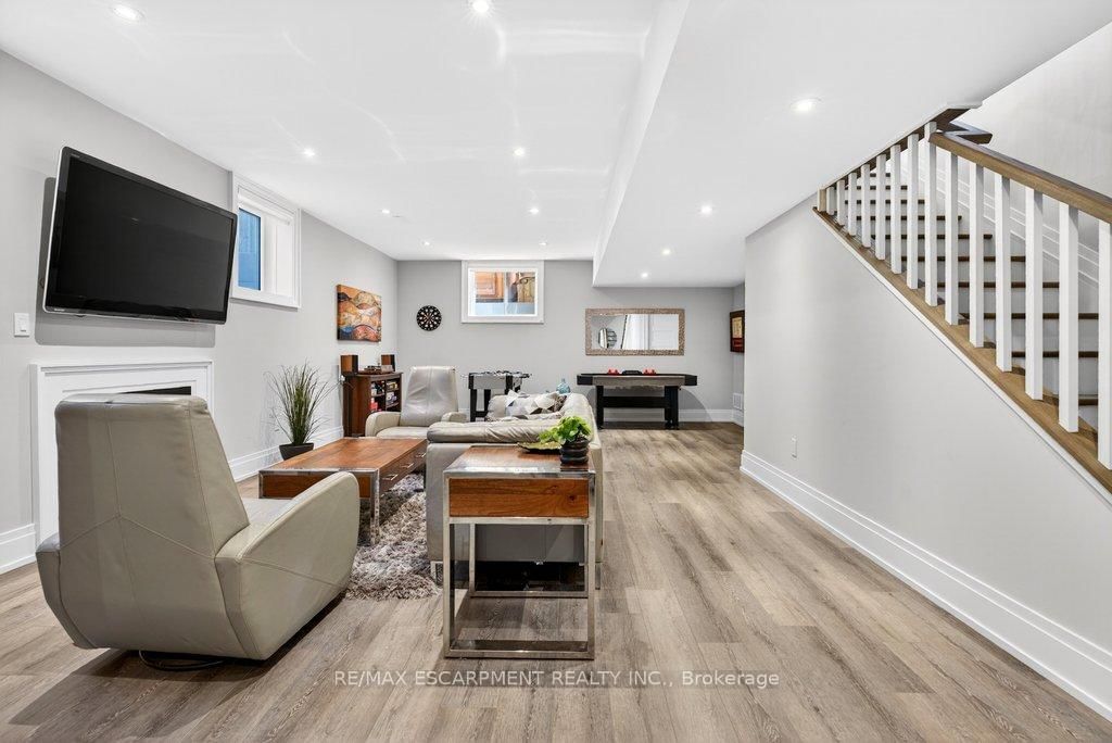 2134 New Street • #6 • Burlington, ON photo 35