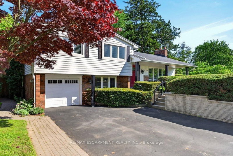 4008 Apple Valley Lane