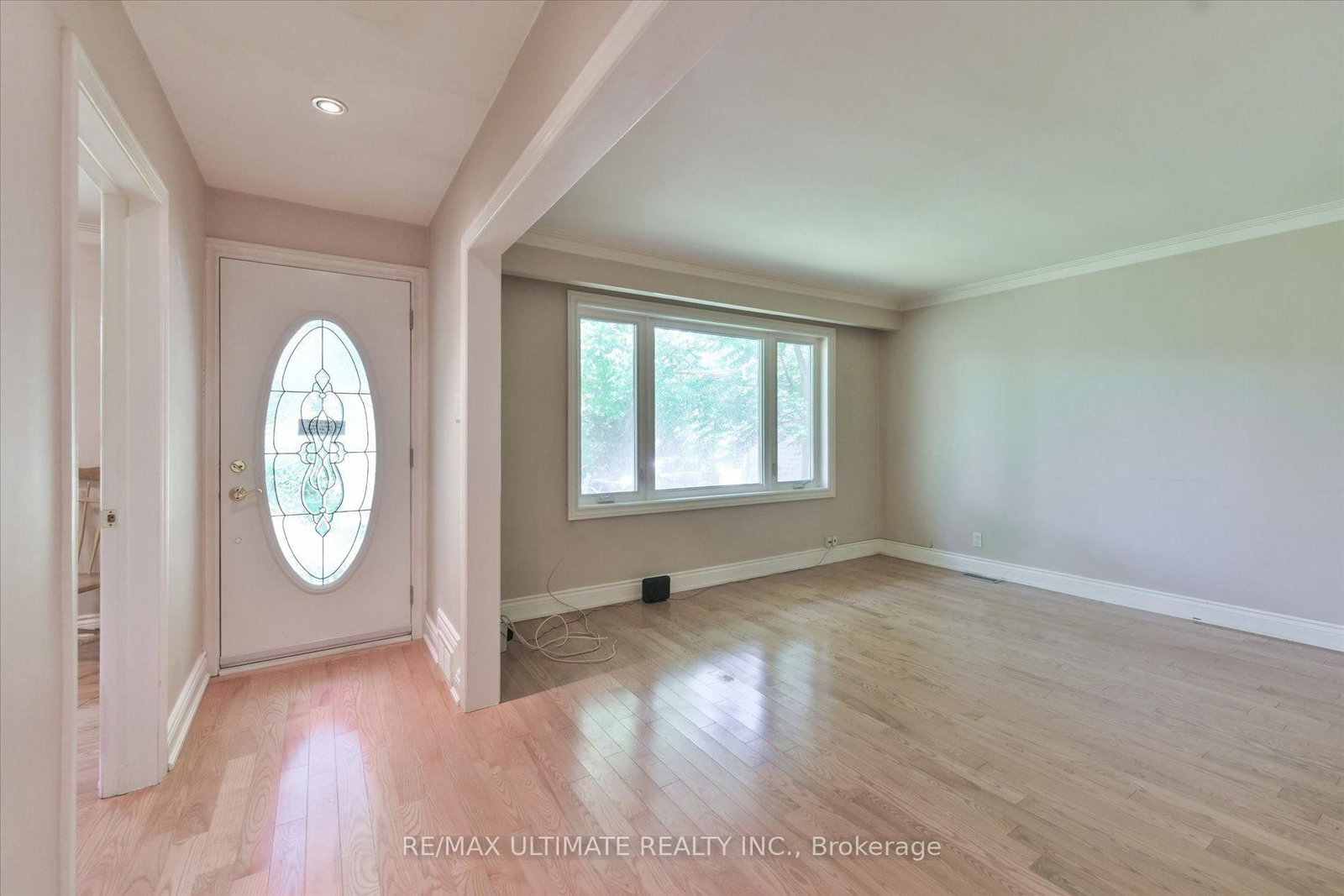 1076 Dixie Road • Mississauga, ON photo 6
