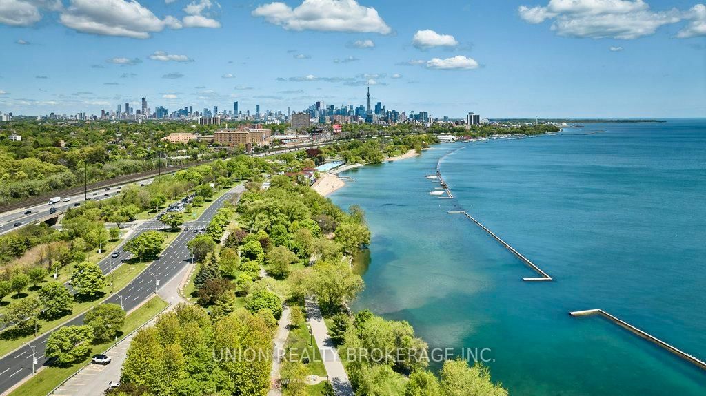 93 The Queensway • #39 • Toronto, ON photo 27