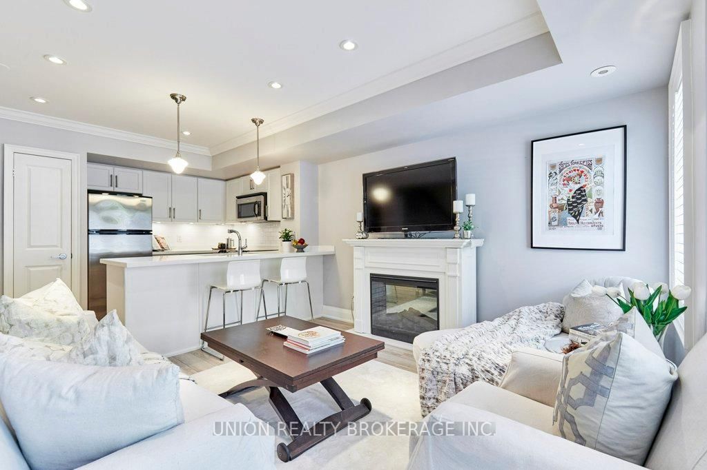 93 The Queensway • #39 • Toronto, ON photo 7