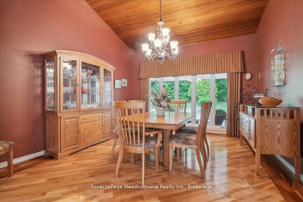 5590 STEELES Avenue W • Milton, ON photo 14