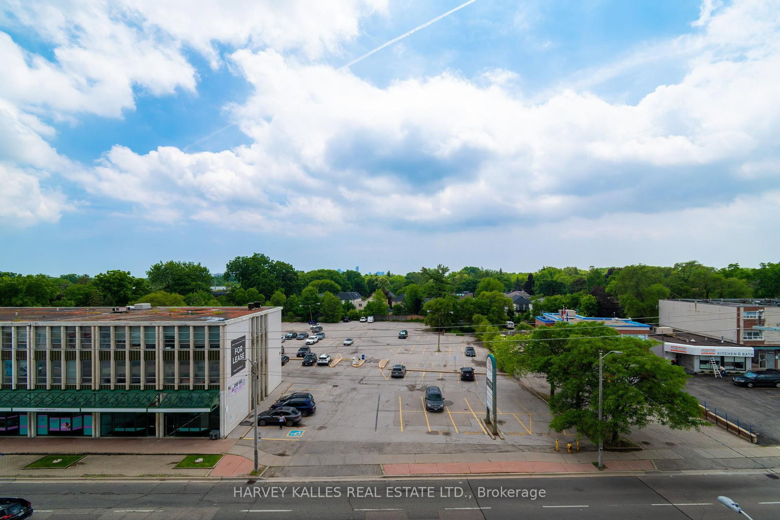 4208 Dundas Street W • #412 • Toronto, ON photo 20