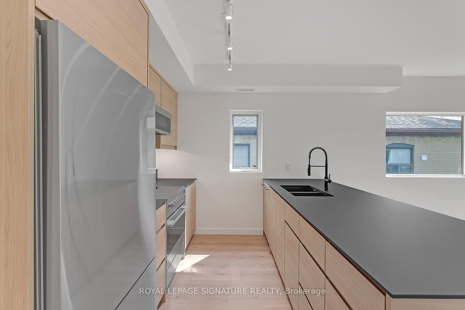 4-1254 Davenport Road, Toronto, ON, photo 5