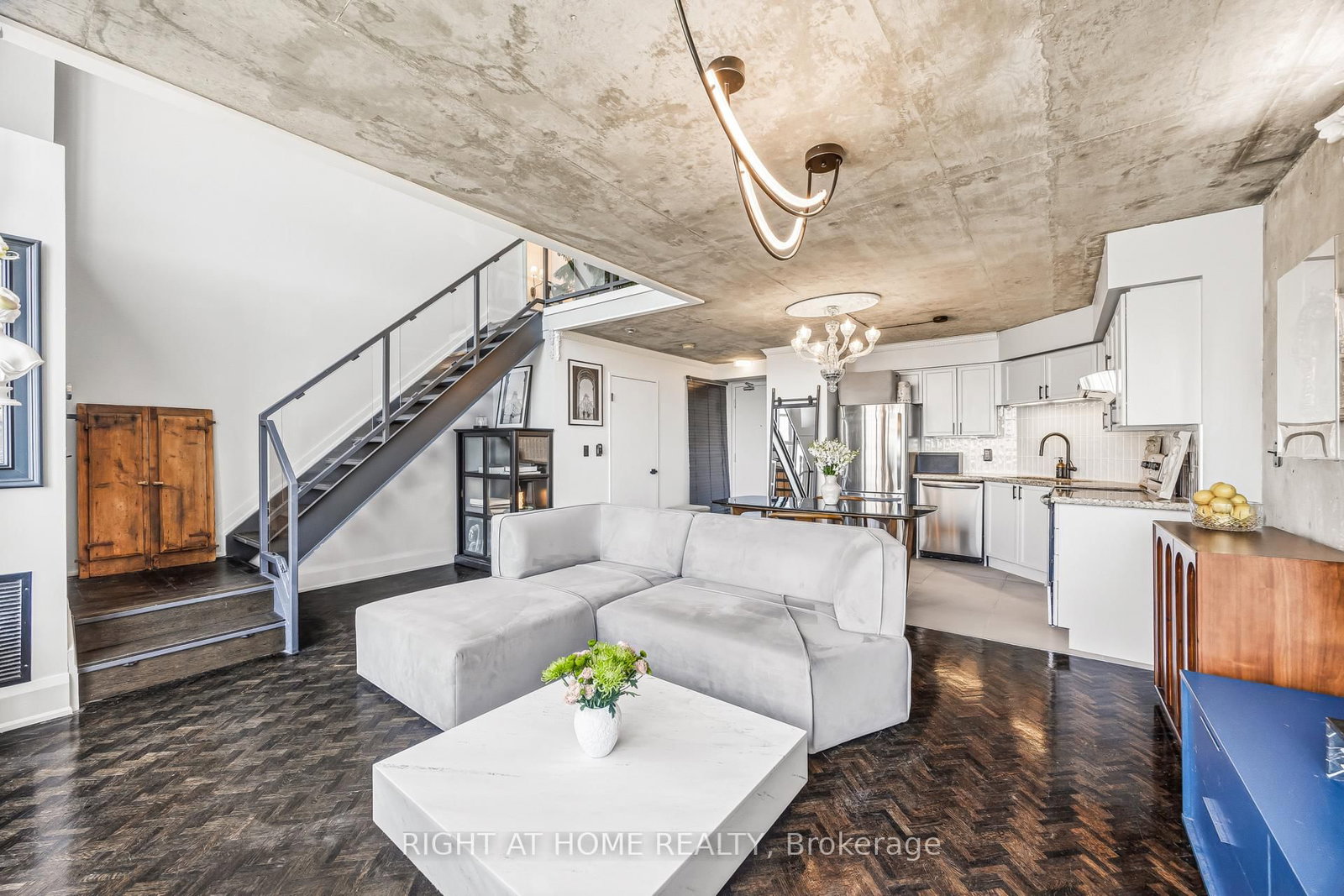 612-250 Manitoba Street, Toronto, ON, photo 5