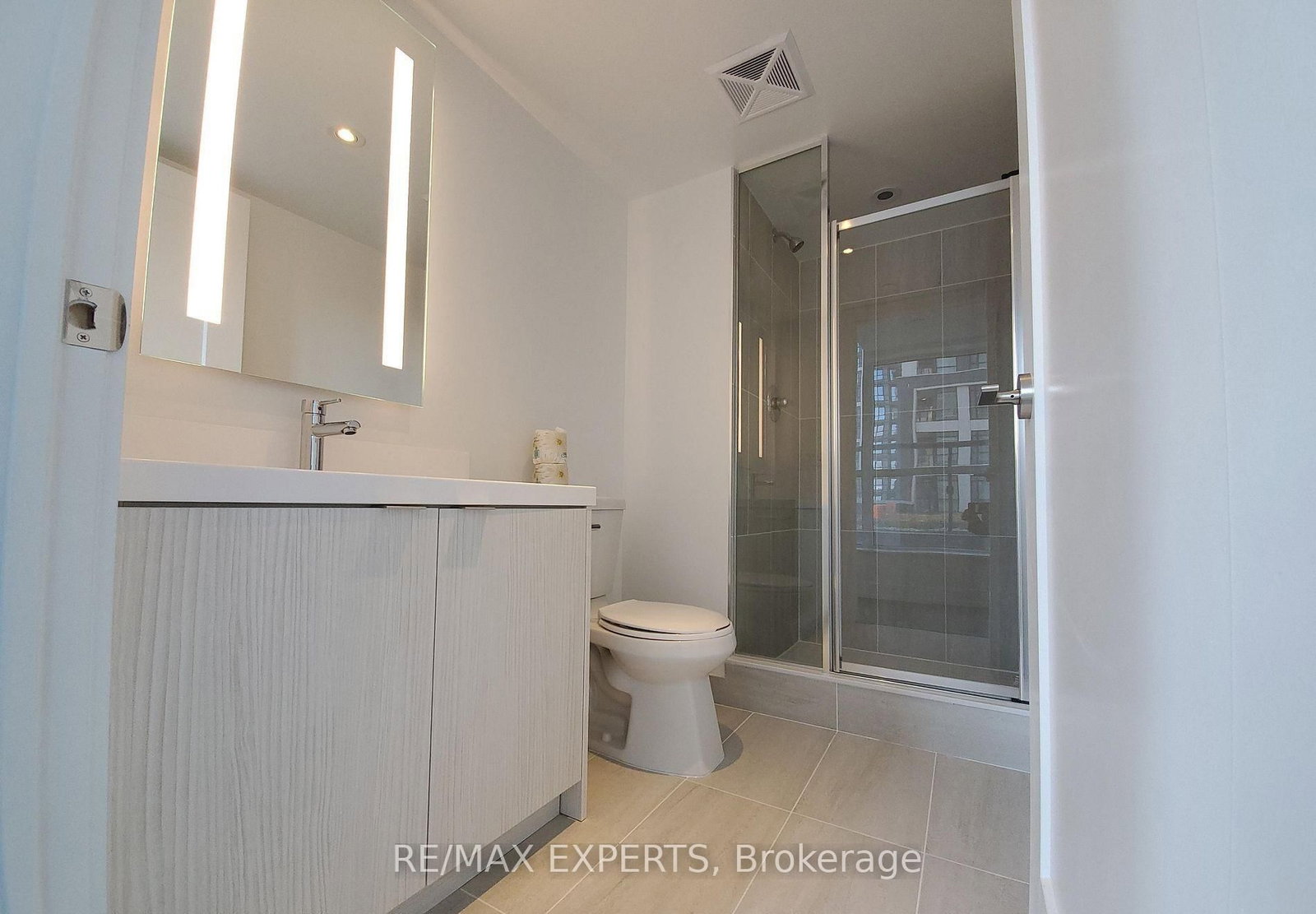 5 Mabelle Avenue, Unit 1231 - Photo 4