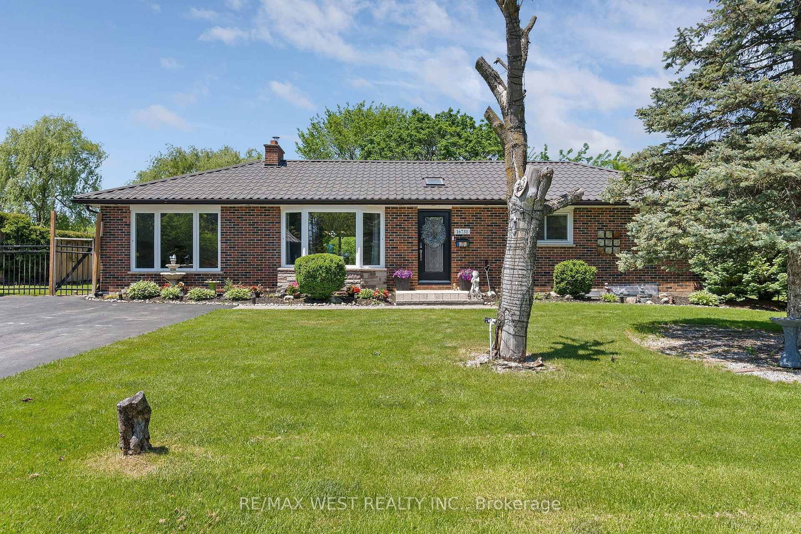 16731 Leslie Hill Road • Halton Hills, ON photo 2