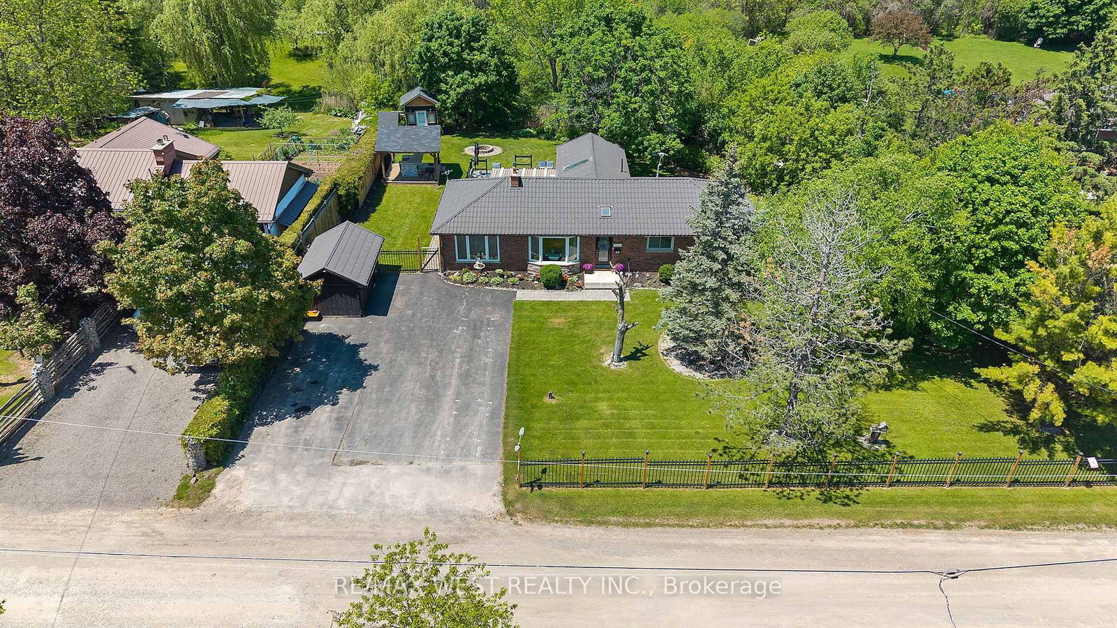 16731 Leslie Hill Road • Halton Hills, ON photo 43