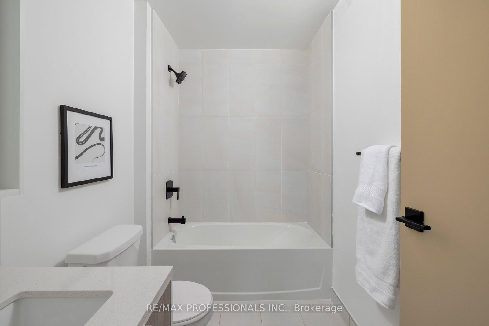 36 Zorra Street • #3009 • Toronto, ON photo 11