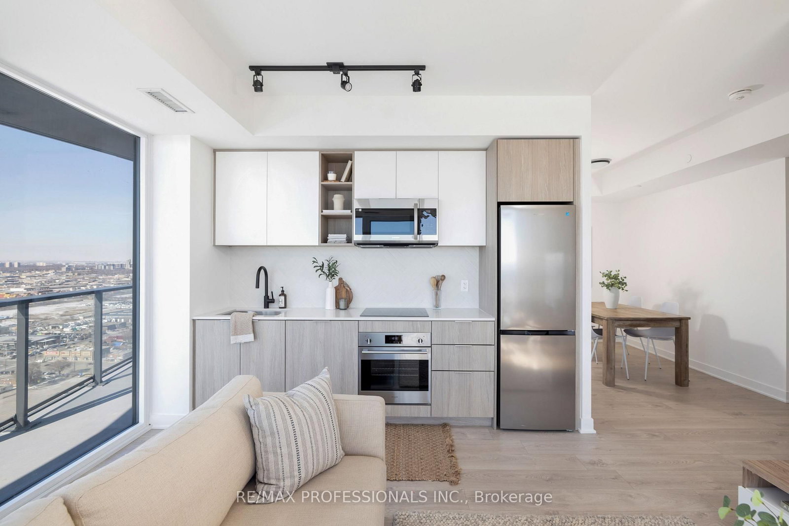 36 Zorra Street • #3009 • Toronto, ON photo 19