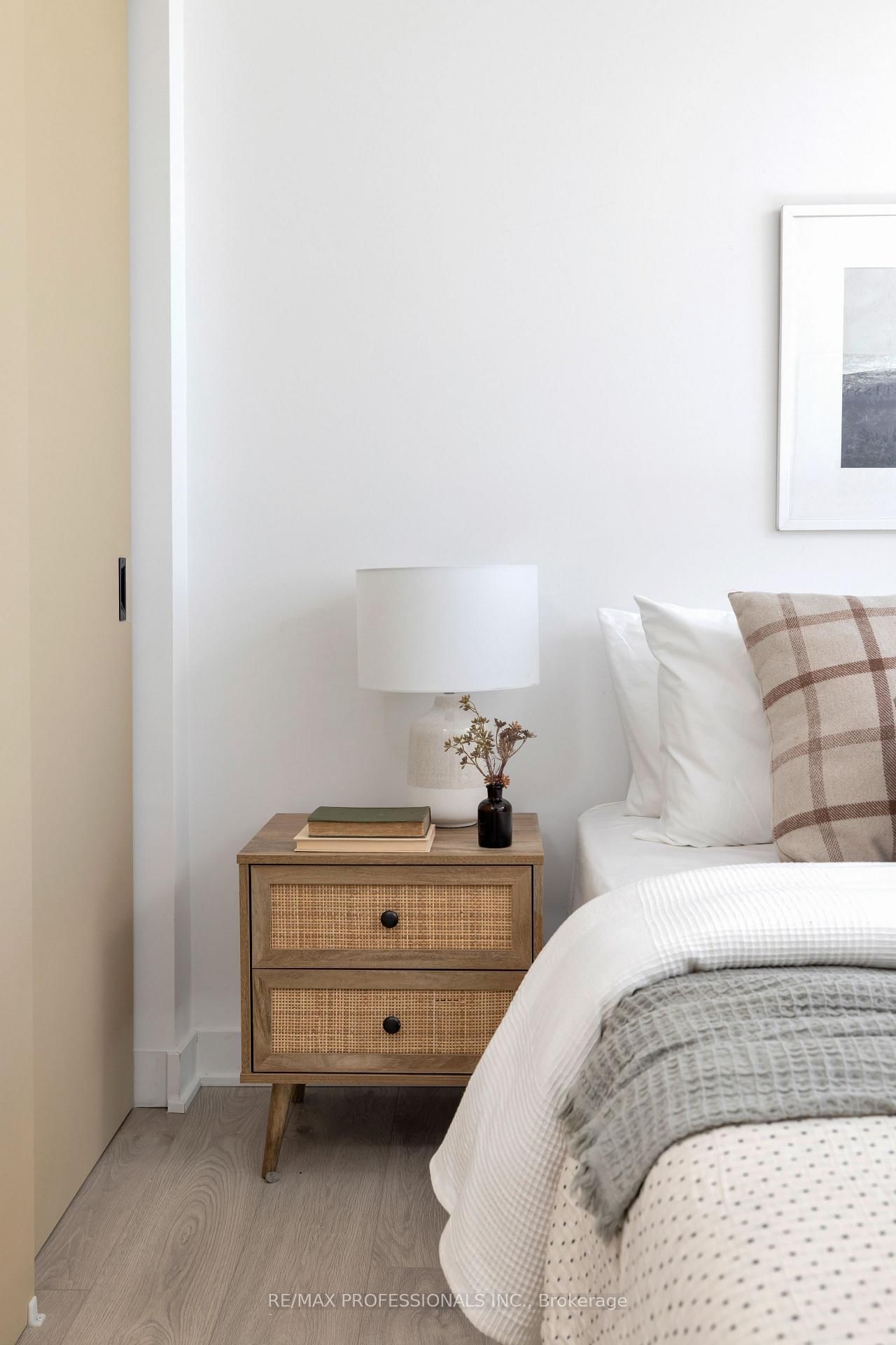 36 Zorra Street • #3009 • Toronto, ON photo 31