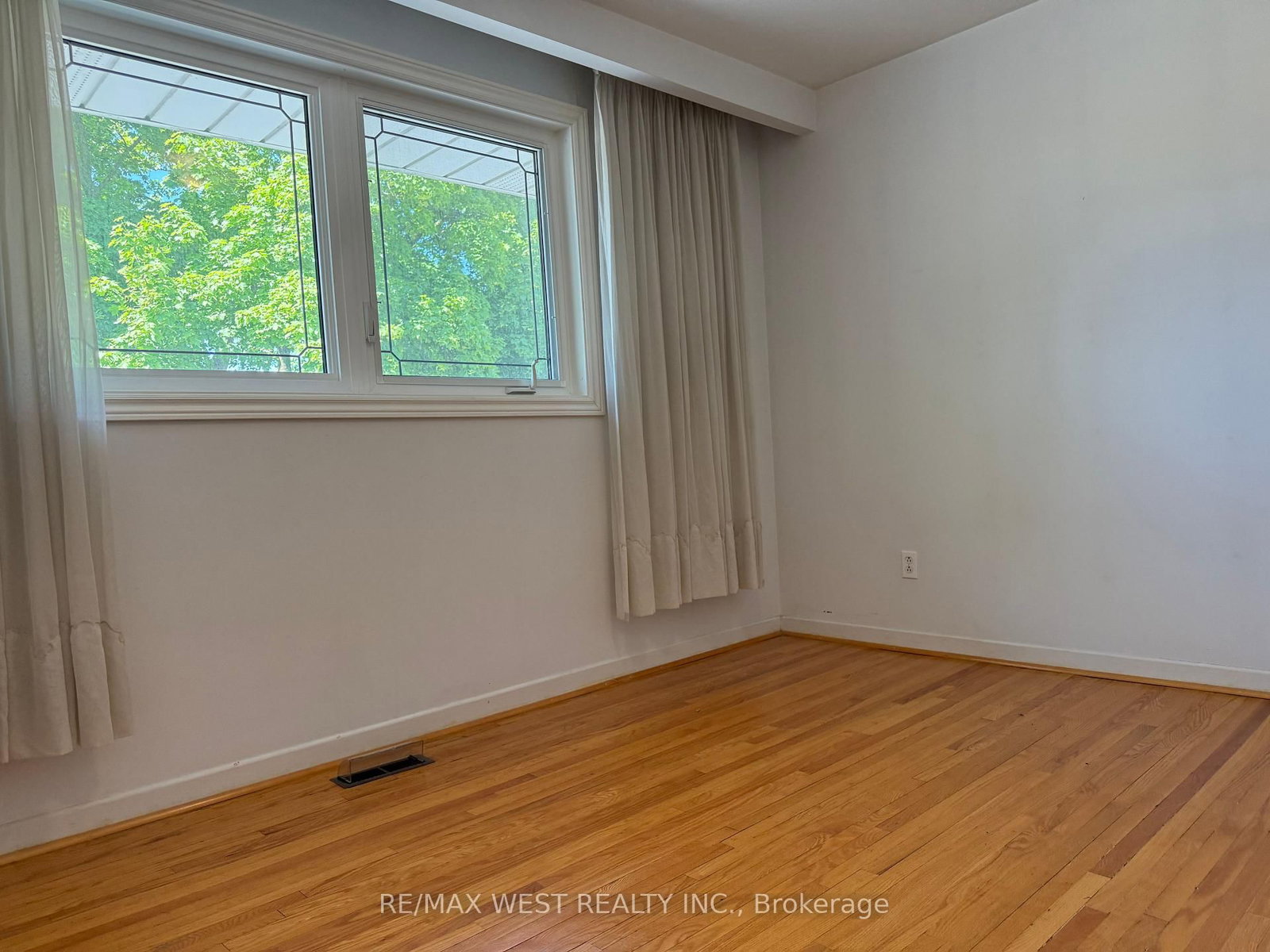 51 Winterton Drive - Photo 13