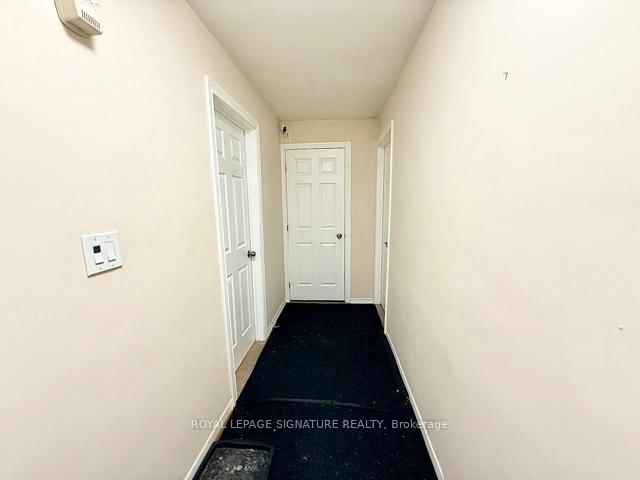 77 Porterfield Road