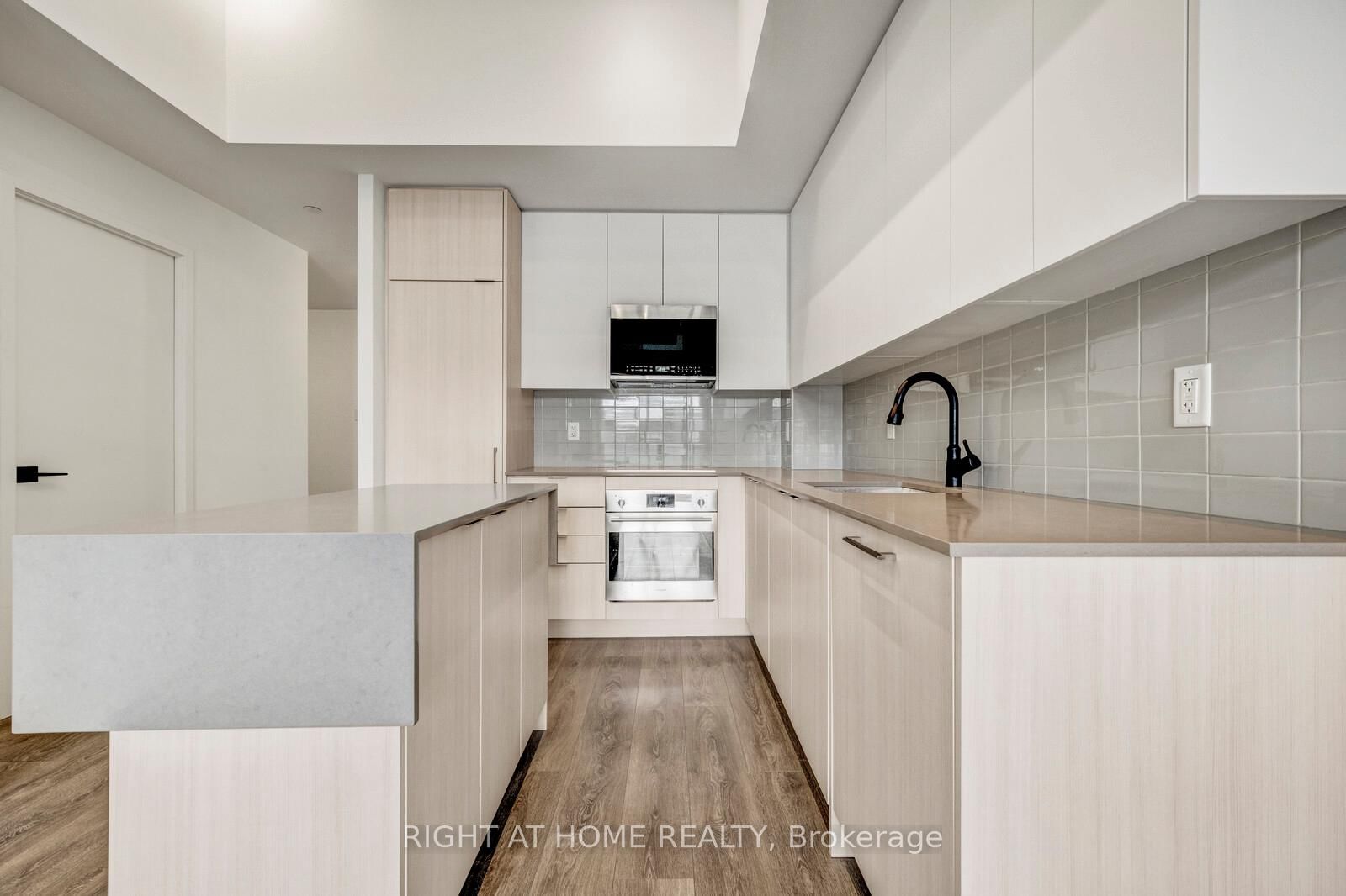 2481 Taunton Oakville,ON L6H 3R7 — Photo 12