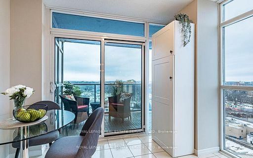 9 George Street N, Unit 1602 - Photo 19