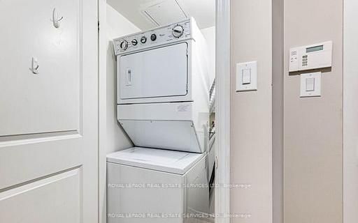 9 George Street N, Unit 1602 - Photo 32