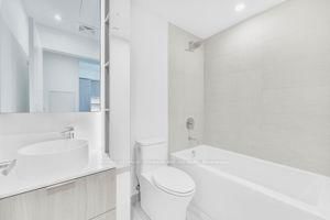 28 Ann Street, Unit 422 - Photo 8