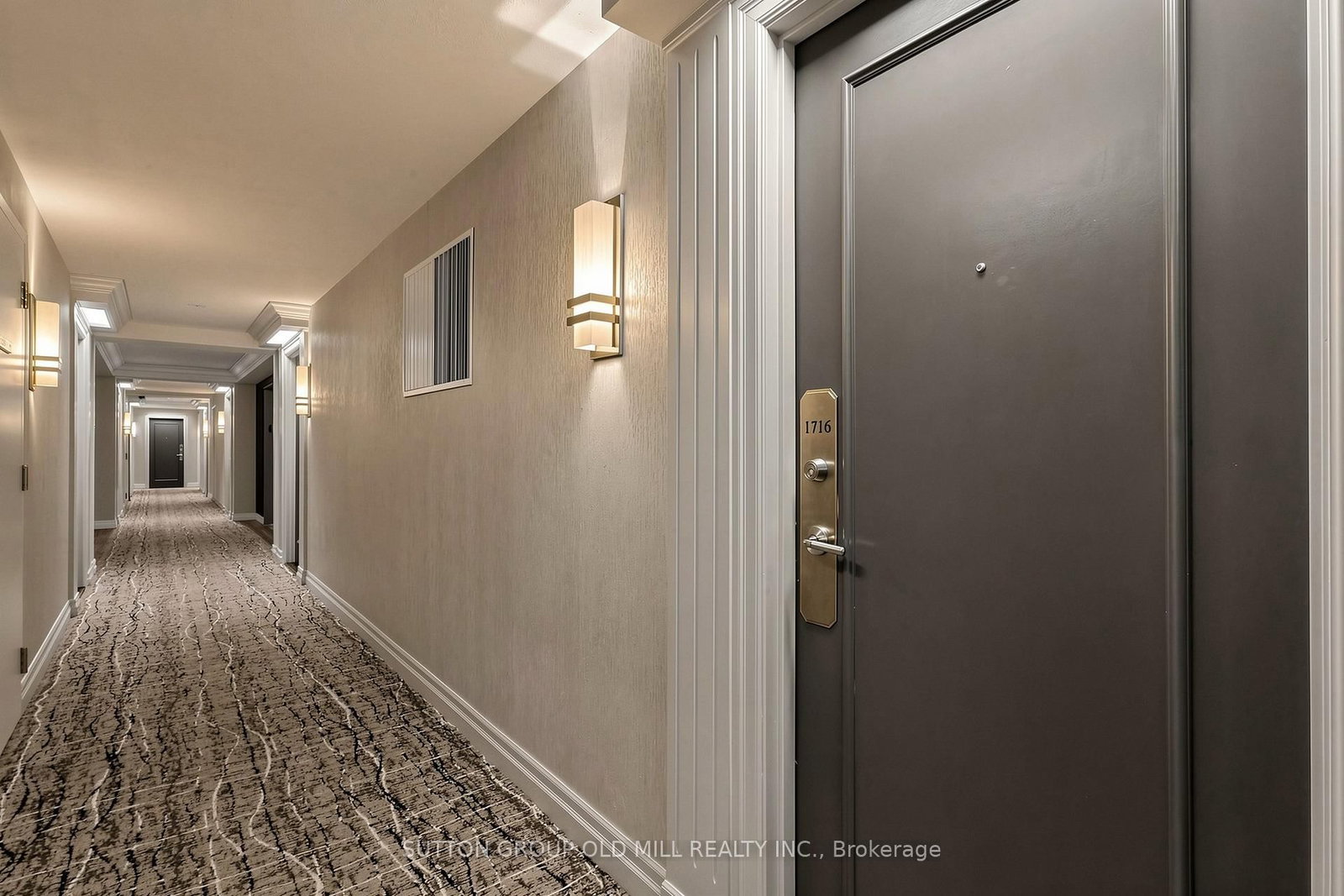 5233 Dundas Street W, Unit 1716 - Photo 21