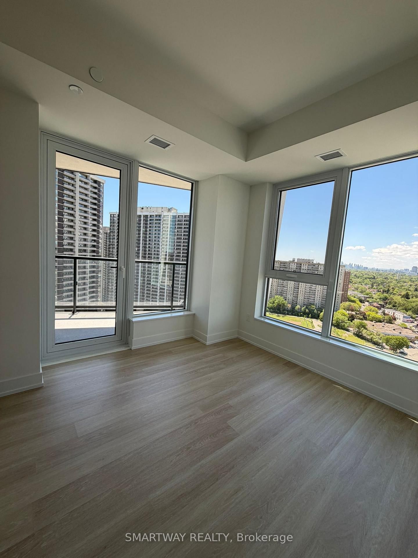 60 Central Park Roadway, Unit 2206 - Photo 14