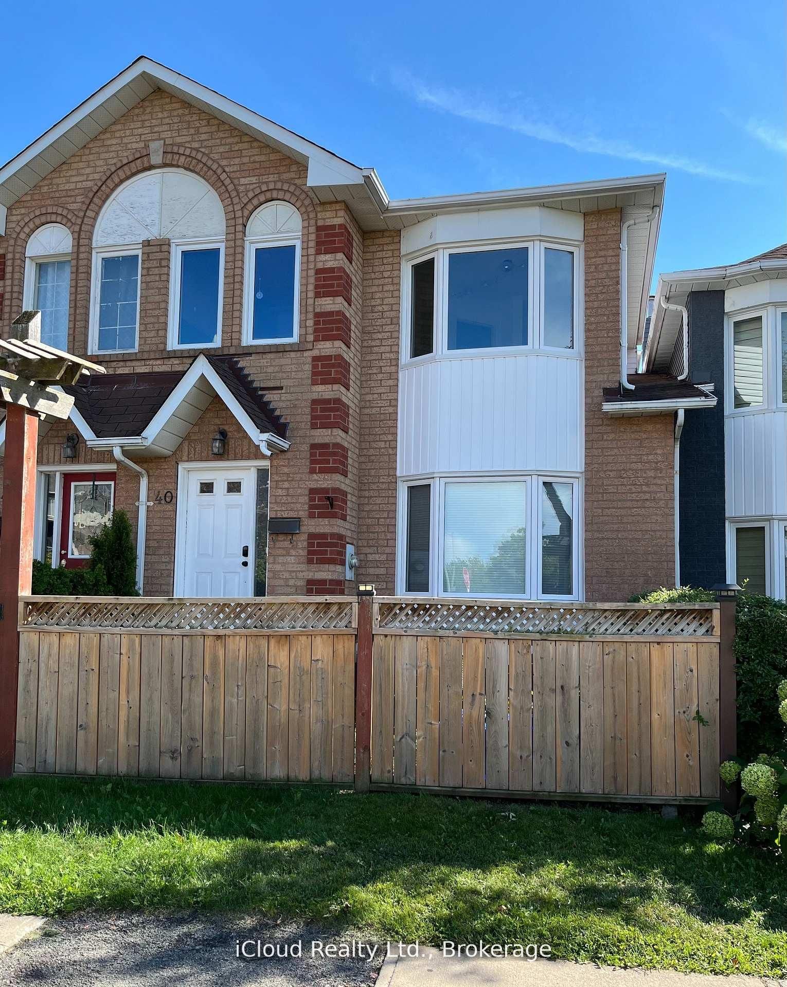 40 Glenashton Drive • Oakville, ON photo 1
