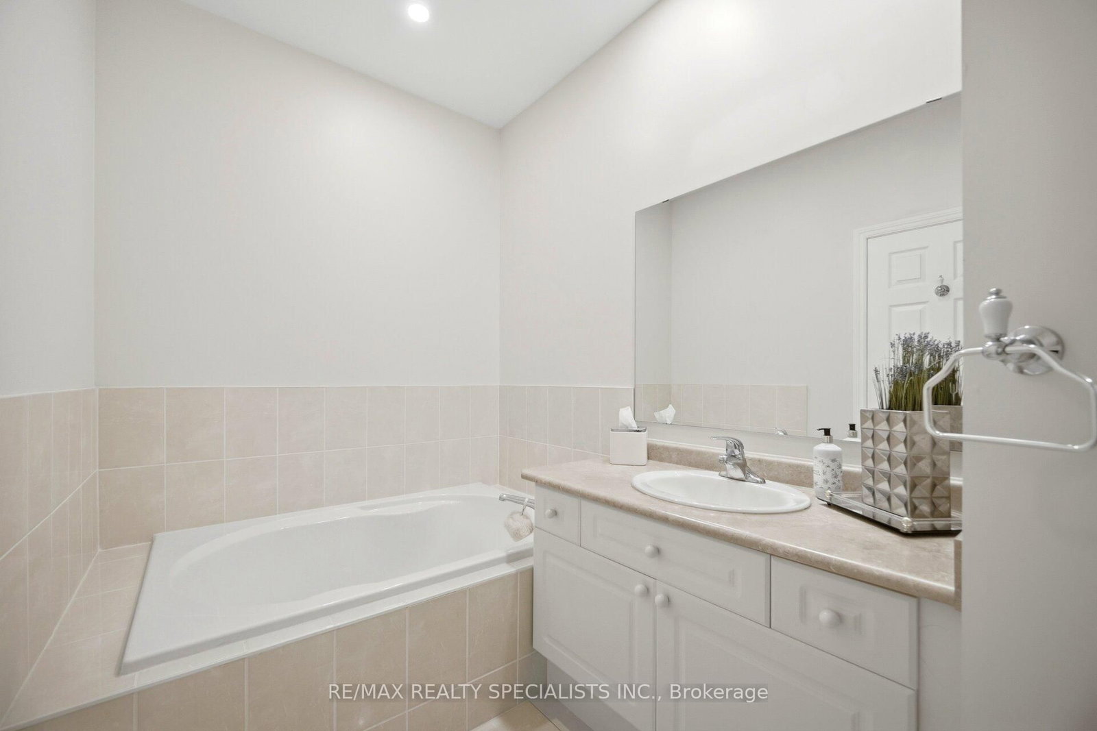 6439 Rivergate Place • Mississauga, ON photo 28