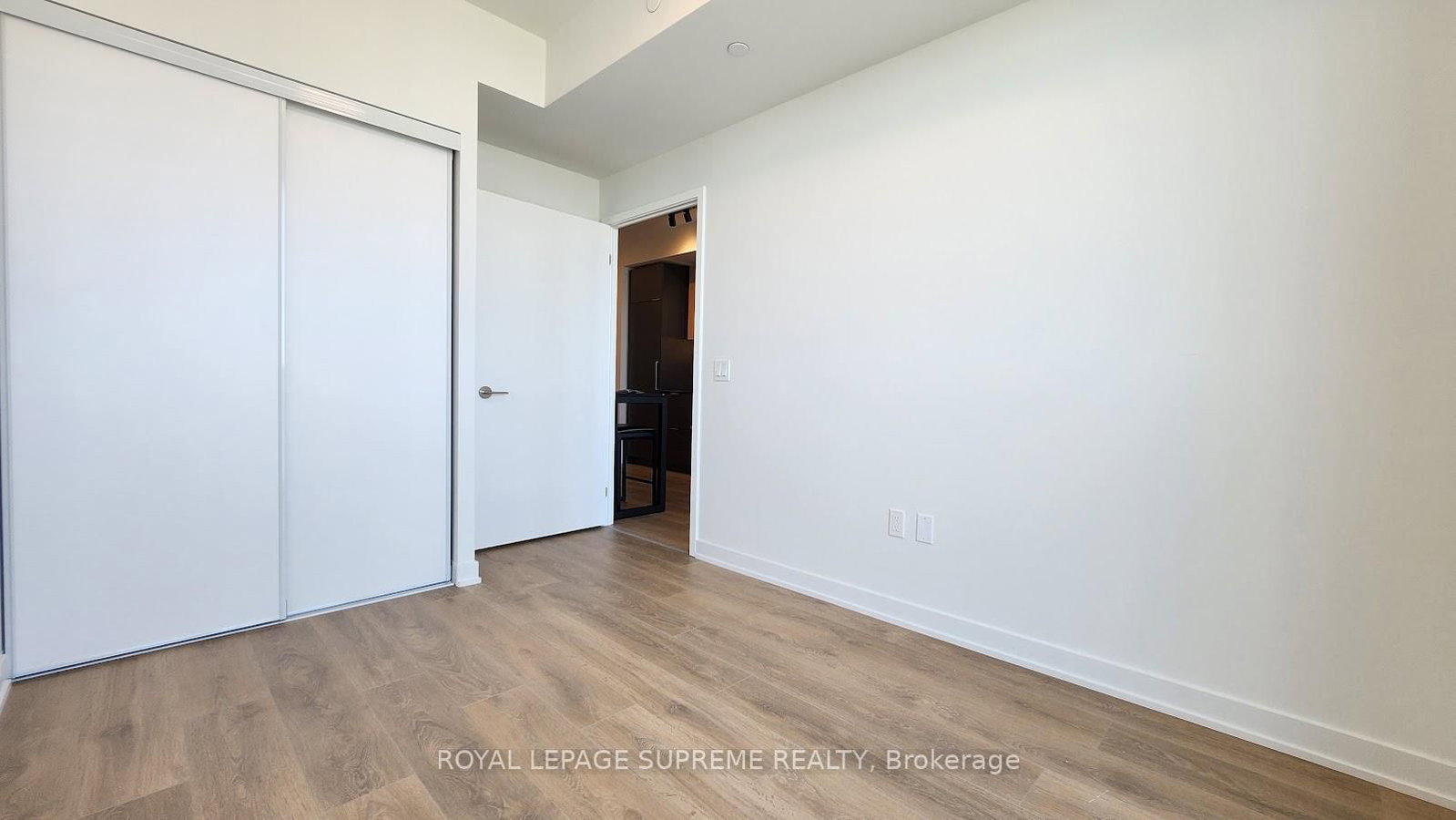 1 Fairview Road E, Unit 2705 - Photo 12
